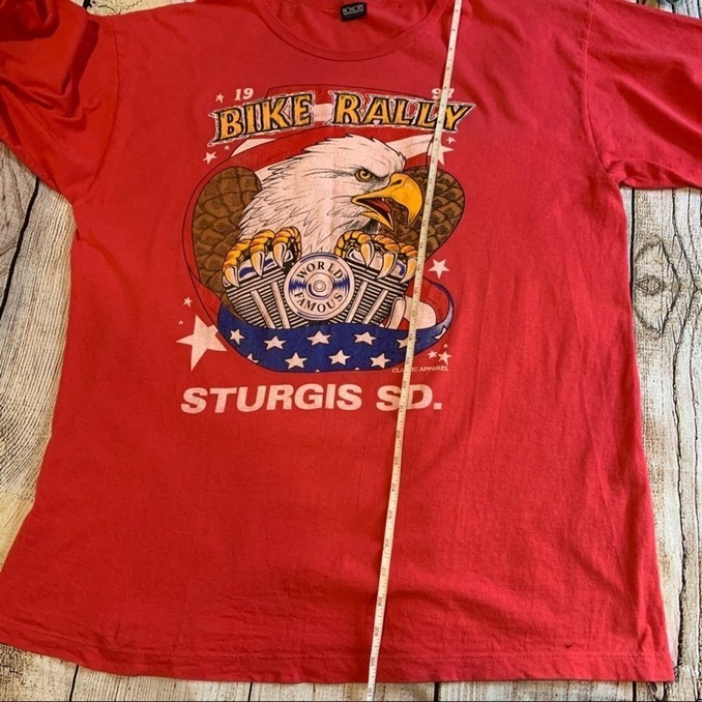 Trendy Vintage Sturgis Graphic Motorcycle Tee - Picture 13 of 14